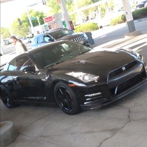 Meet your Posher, Joshua